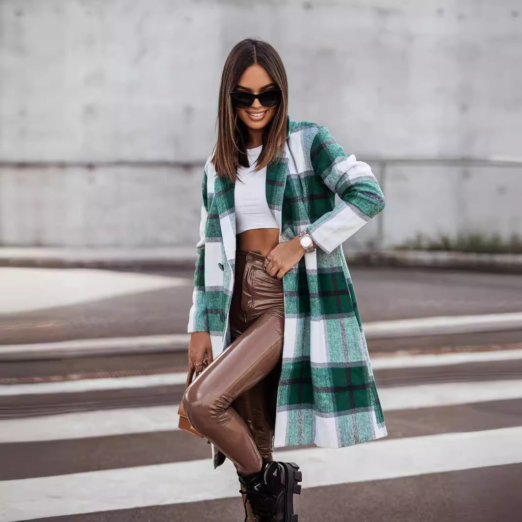 Europäische und amerikanische Herbst-/Wintermode aus gebürstetem, mittellangem, kariertem Wollmantel