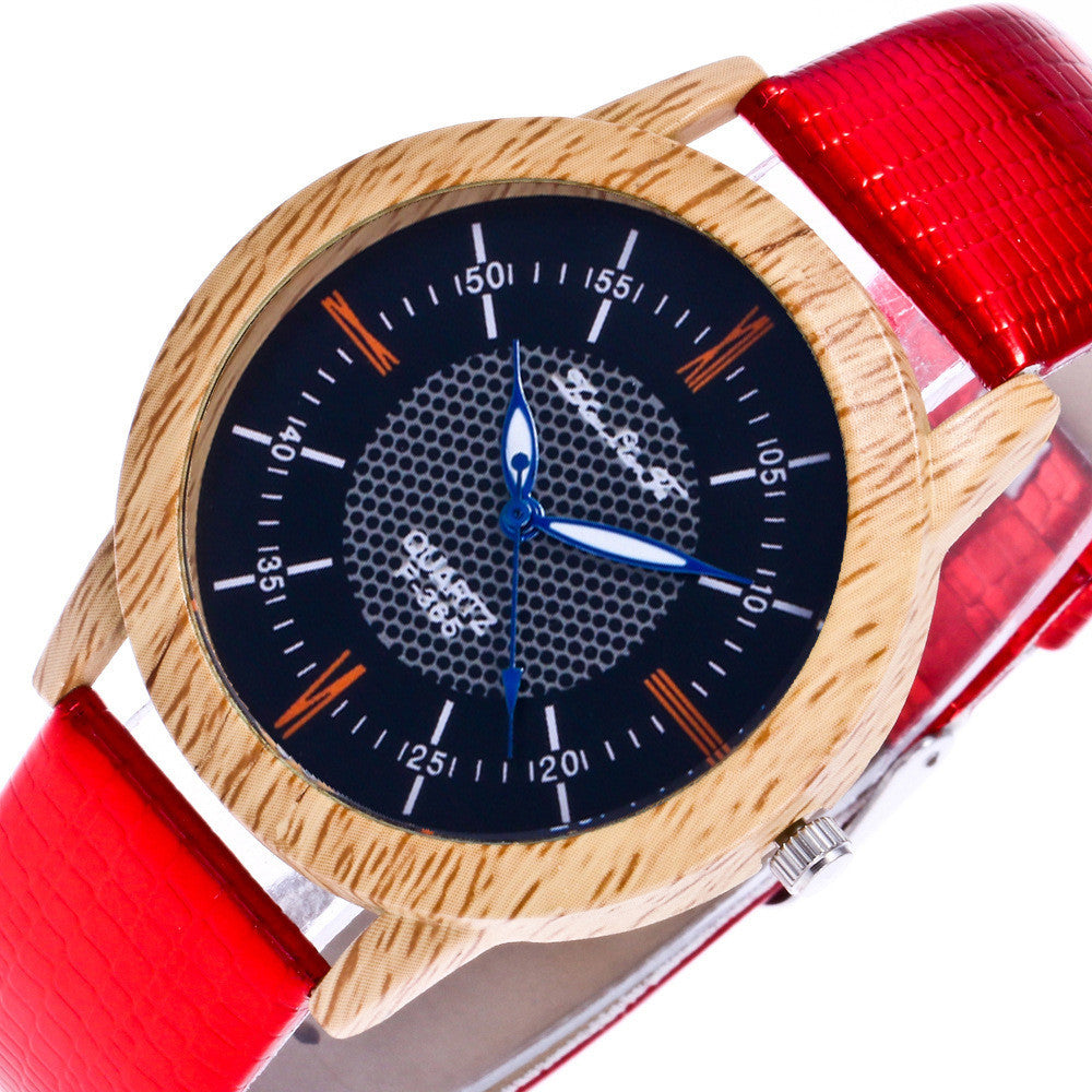 Leder-Holz-Uhr