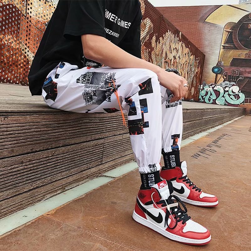 Neue Cropped Pants für die Sommer-Hip-Hop-Instagram-Kampagne