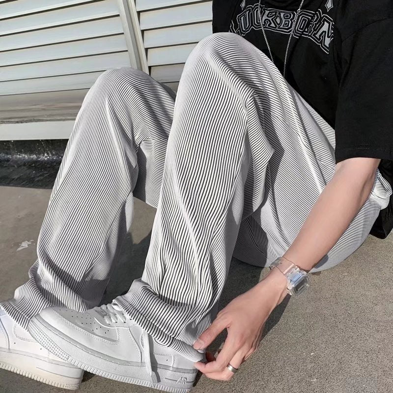 Dünne, lockere Hose mit geradem Bein und weitem Bein für Herren