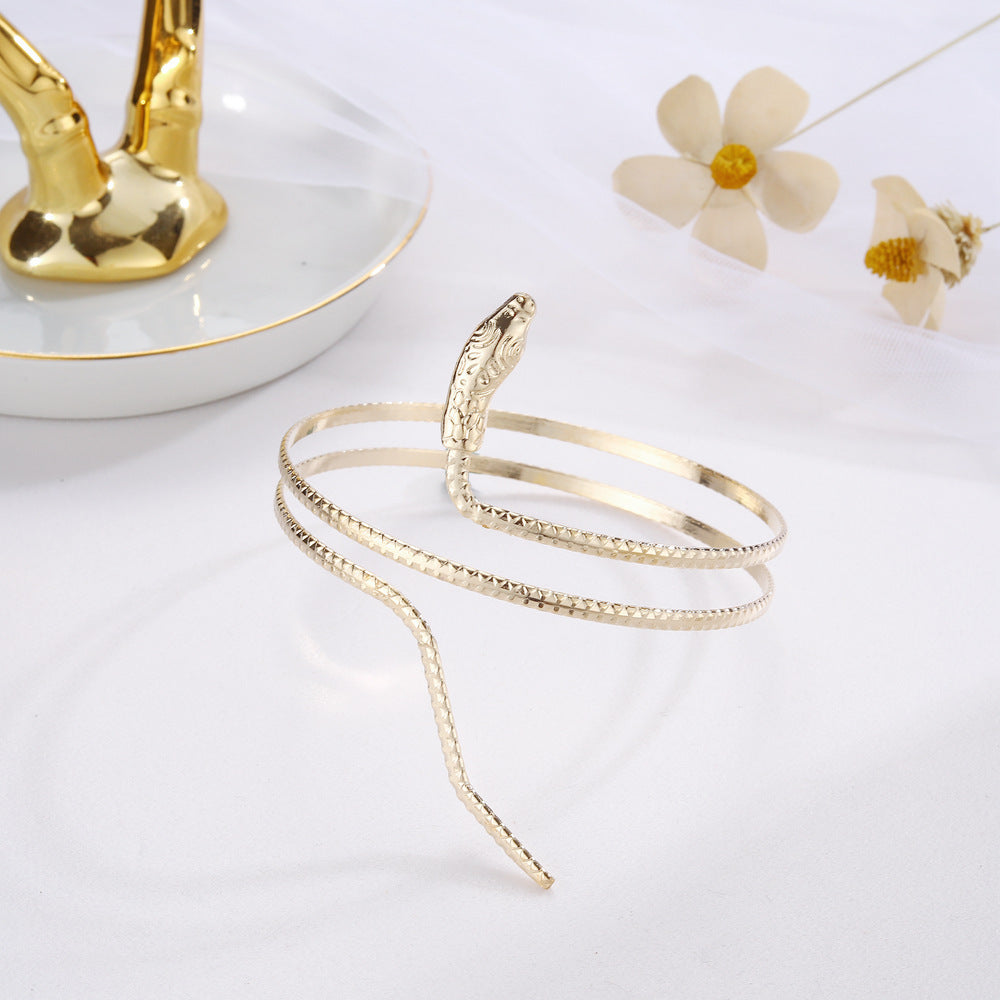 Persönlichkeitstrend Doppellagiges Armband in Schlangenform