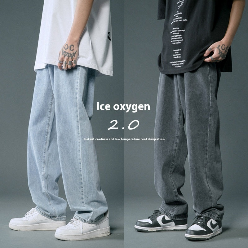 Lockere, gerade, dünne Sommerjeans für Männer