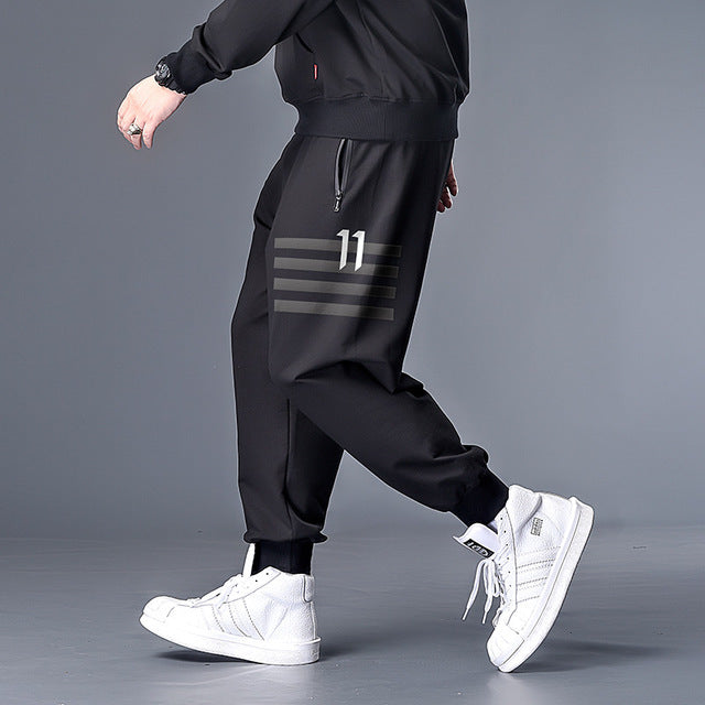 Übergroße Jogginghose Herren