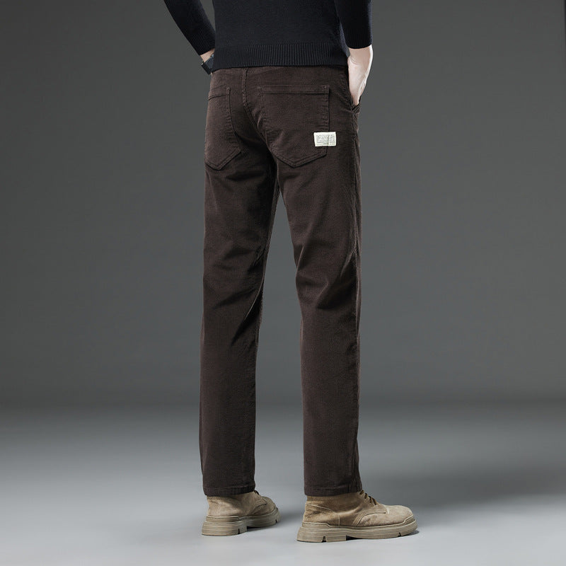 Neue gerade Cordhose mit schmaler Passform, passend zu allen