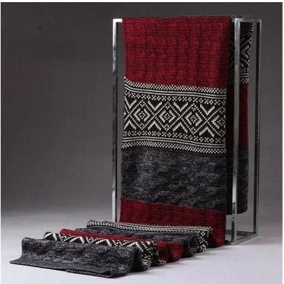 Gestrickter langer Schal