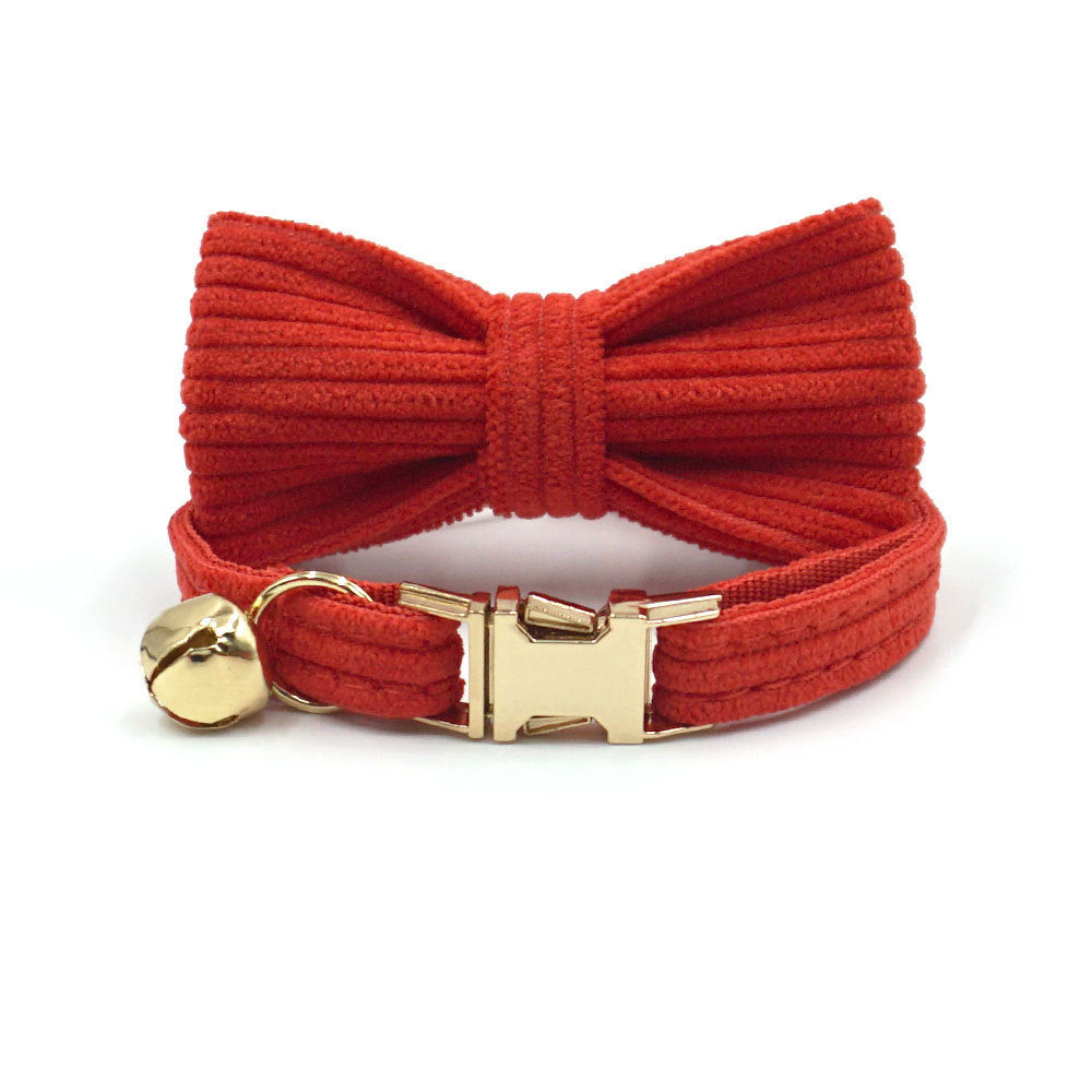 Hübsches Katzenhalsband aus Cord mit Katzenschleife