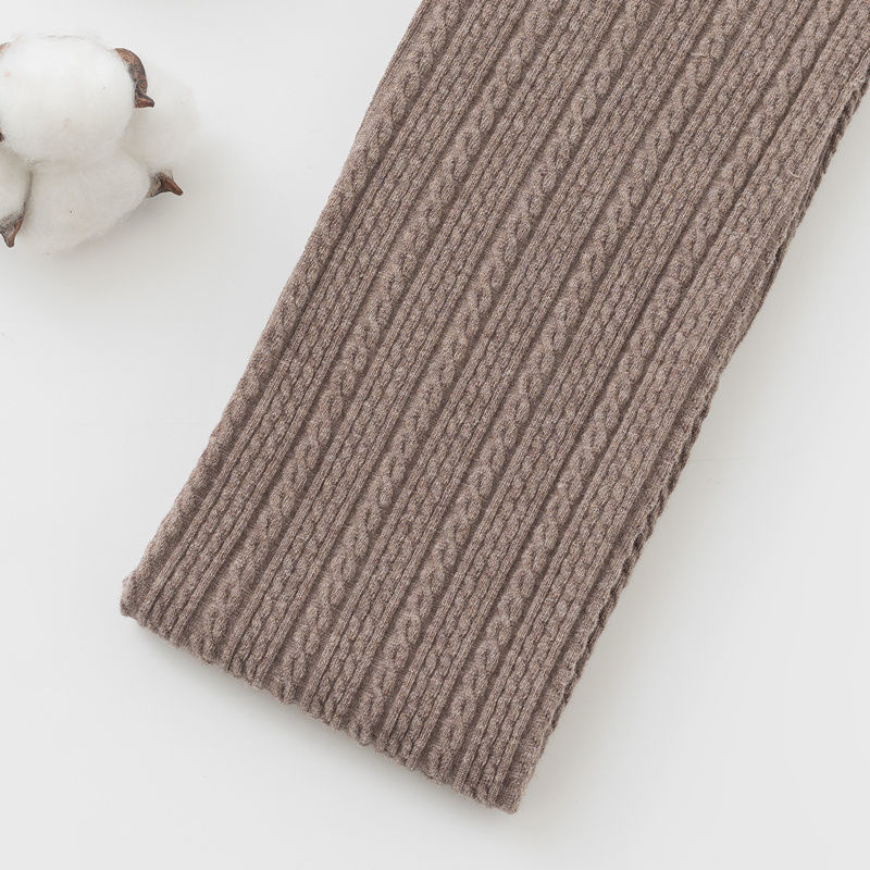 Schlankmachende Leggings aus gestricktem Leinen mit reinem Farbmuster