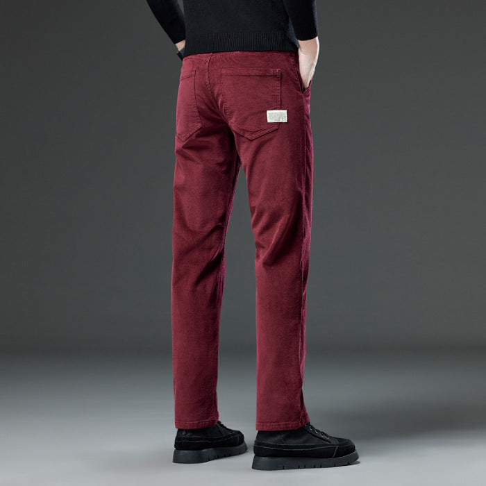 Neue gerade Cordhose mit schmaler Passform, passend zu allen