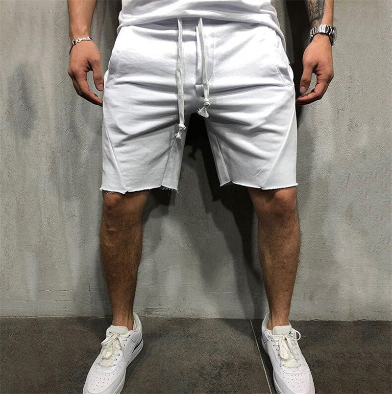 Europäische und amerikanische Fitness-Shorts für Herren in Volltonfarbe