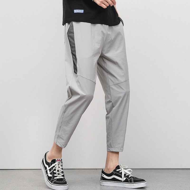 Gekürzte, dünne, lässige Hose mit Kordelzug