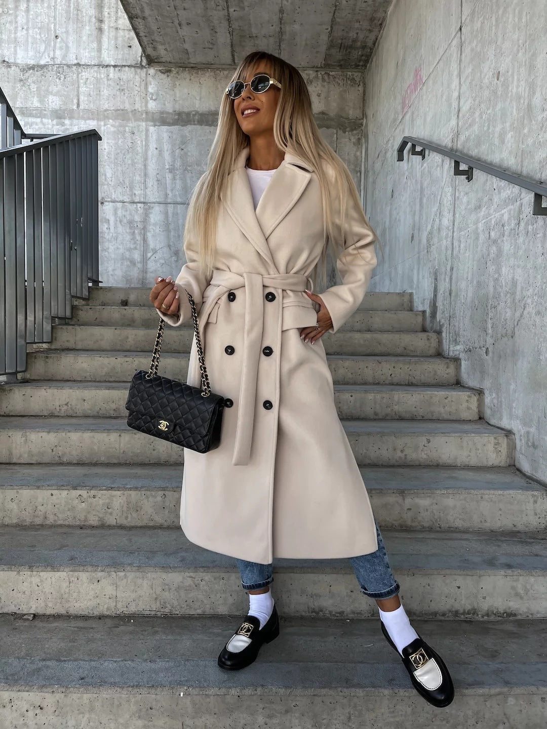 Herbst und Winter Einfachheit Langarm Revers Knopf Split Wollmantel für Frauen