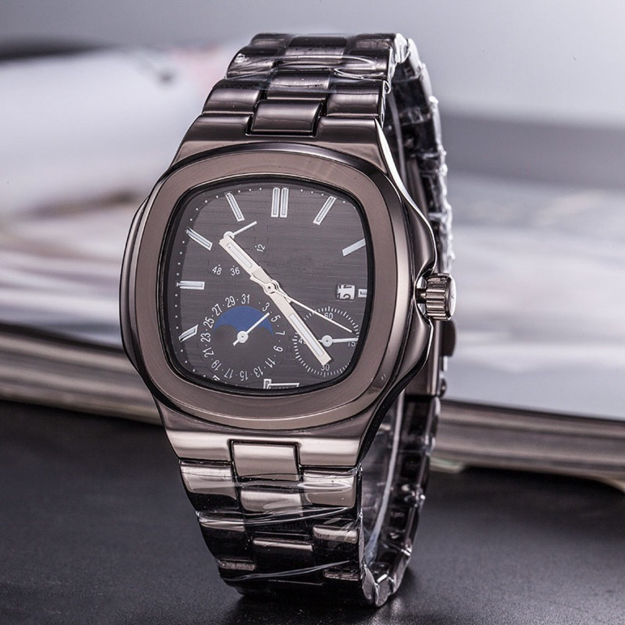 Personalisierte Uhr für Herren- und Damenmode