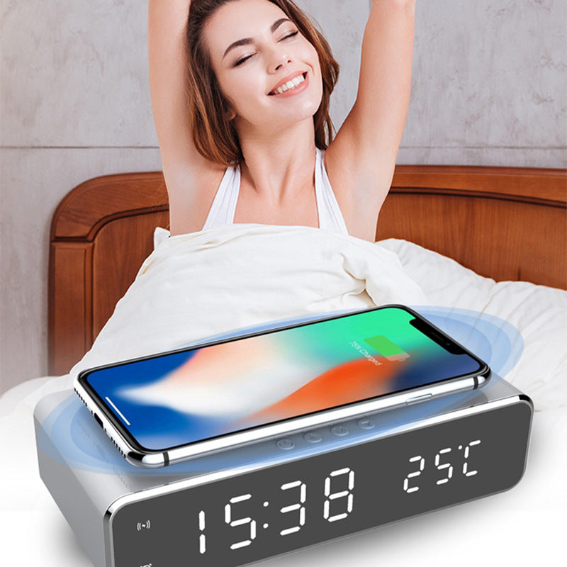LED Elektrischer Wecker Mit Drahtlosem Ladegerät Desktop Digital Despertador Thermometer Uhr HD Spiegel Uhr Uhr Tisch Dekor