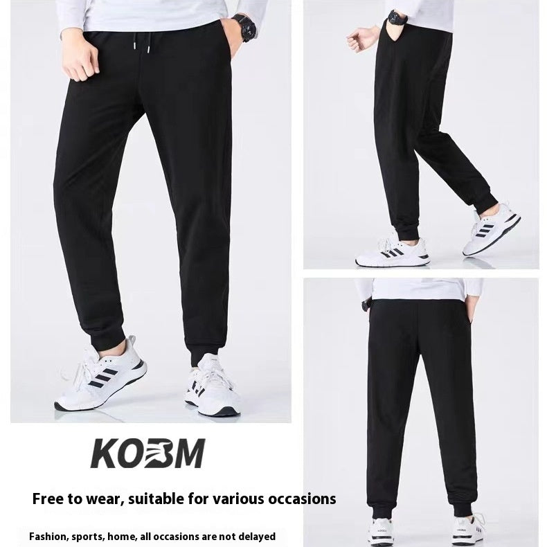 Gerade schwarze, lockere, lässige Strick-Sporthose
