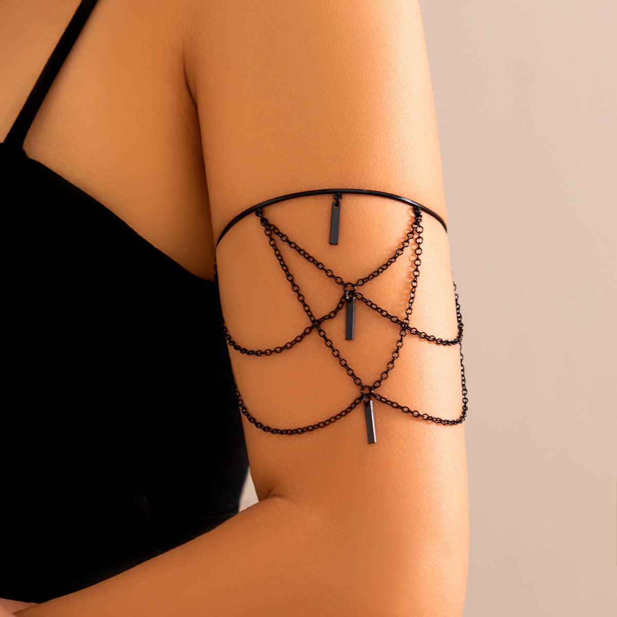 Armband mit Pailletten und Quaste für Damen