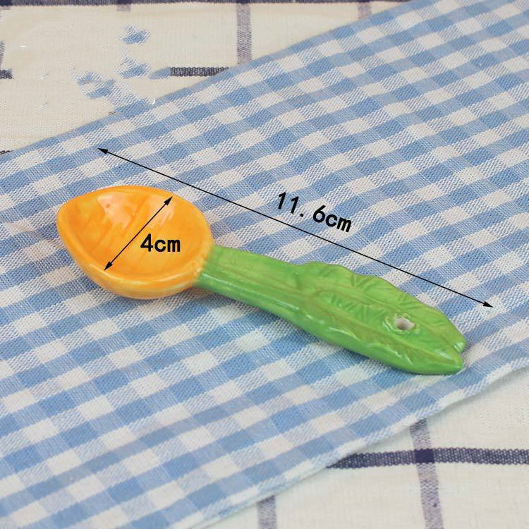 Creative Children's Healthy Underglaze Color Animal Pattern Spoon