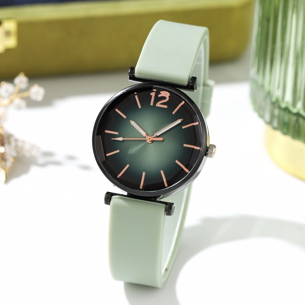 Modische Armbanduhr für Damen mit Farbverlauf und Silikonarmband