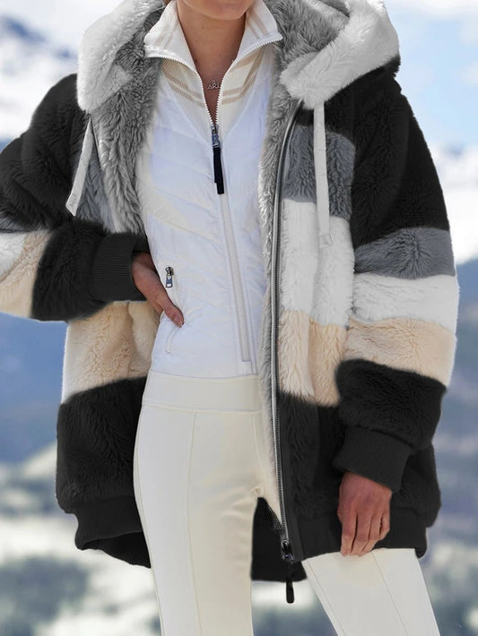 Lockere, mehrfarbige Plüschjacke mit Kapuze für Damen