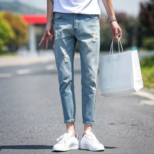 Zerrissene Jeanshose für Herren im verkürzten Schnitt