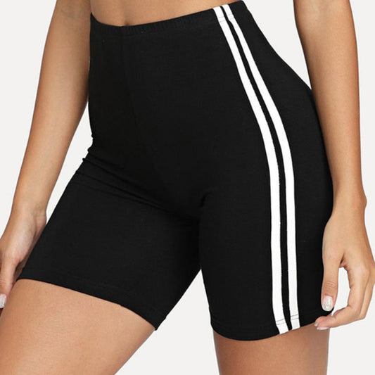 Seitliche weiße Sport-Yoga-Shorts