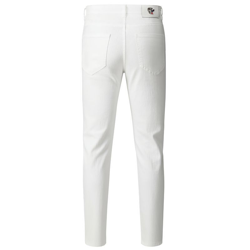 Jeans mit Lochpatch und verwaschenem Look