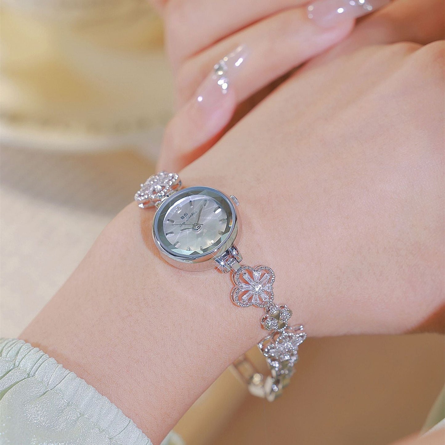 Neue Ankunft Heißer Verkauf Uhr