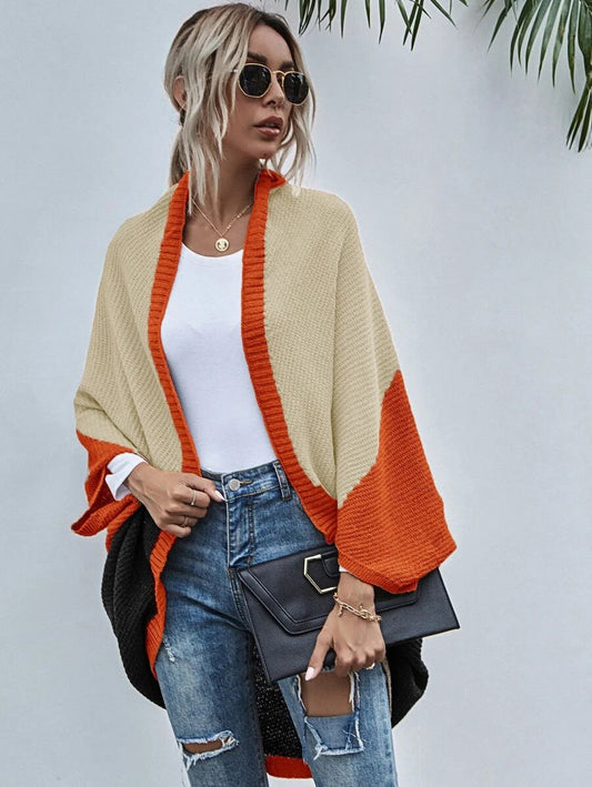 Modischer Strickjacken-Pullover mit Farbblockdesign