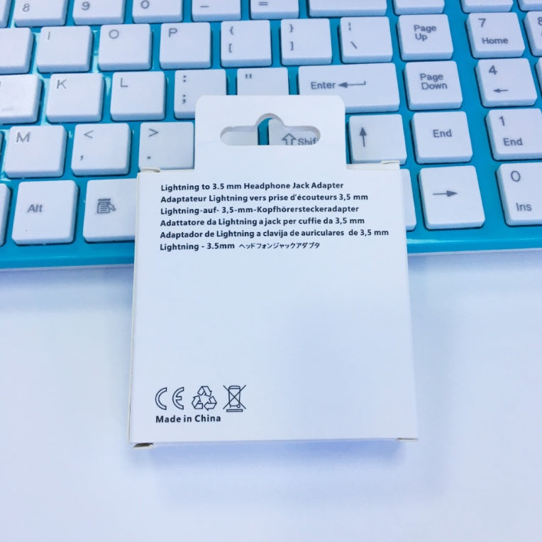 Audioadapter kompatibel für 78X Lightning auf 3,5 mm 2-in-1-Audioadapter