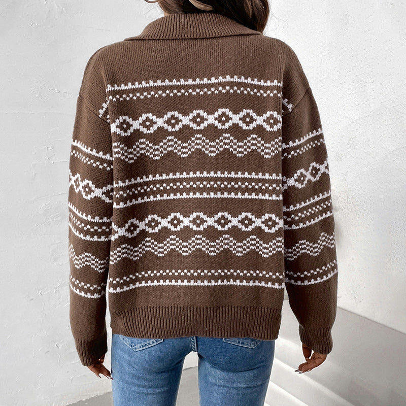 Strickjacke mit Revers und Reißverschluss aus Jacquardgewebe