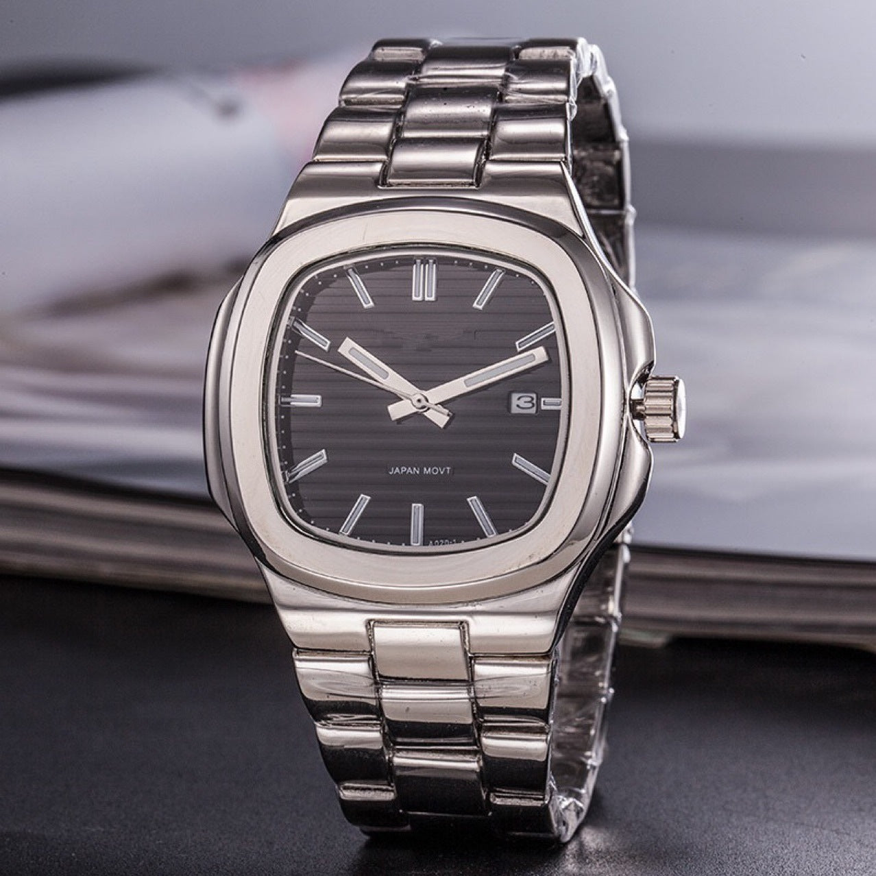 Personalisierte Uhr für Herren- und Damenmode