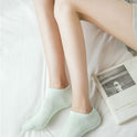 Vielseitige einfarbige Socken für Damen