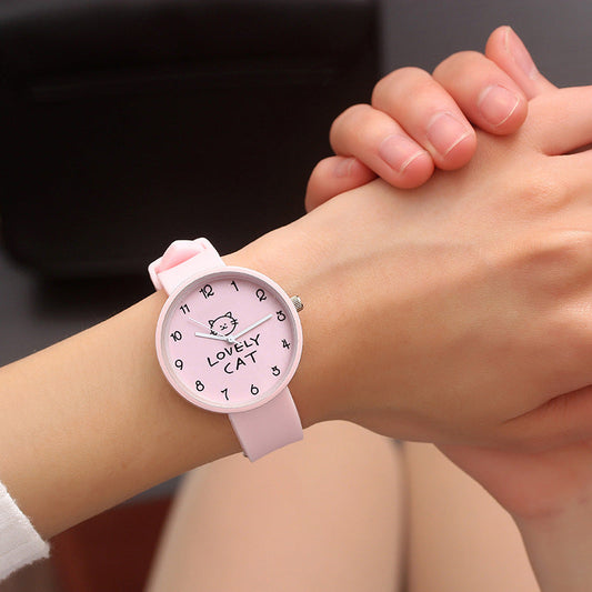 Modische Damen-Armbanduhr mit kleinem Zifferblatt und dünnem Riemen