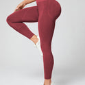 European And American Peach Hip Seamless Yoga Clothes Women's Quick-drying Running Sports