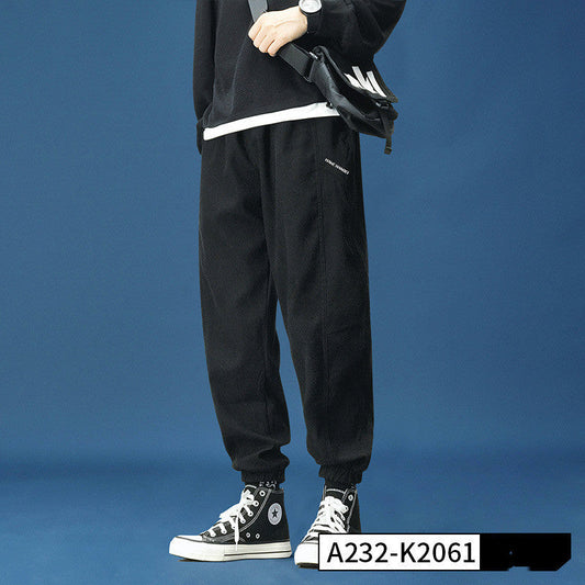 Overall mit Kordelzug Locker sitzende Sporthose mit kleinen Füßen für Jungen