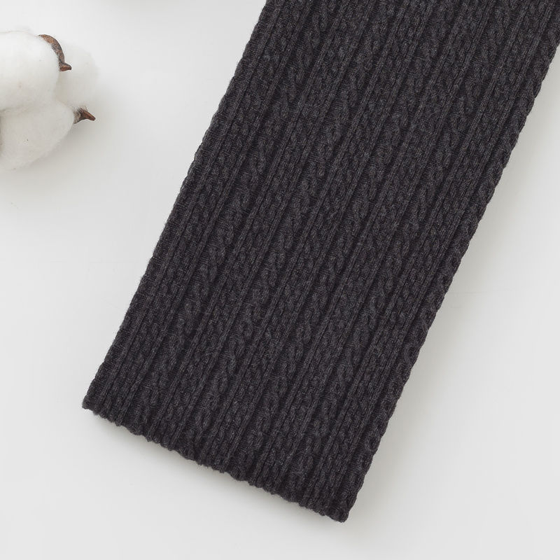 Schlankmachende Leggings aus gestricktem Leinen mit reinem Farbmuster