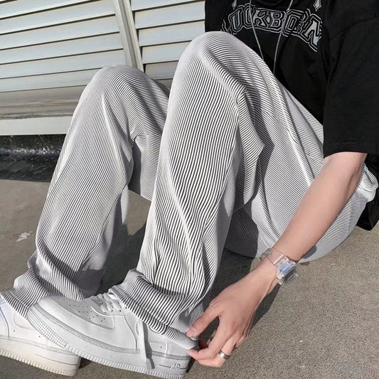 Dünne, lockere Hose mit geradem Bein und weitem Bein für Herren