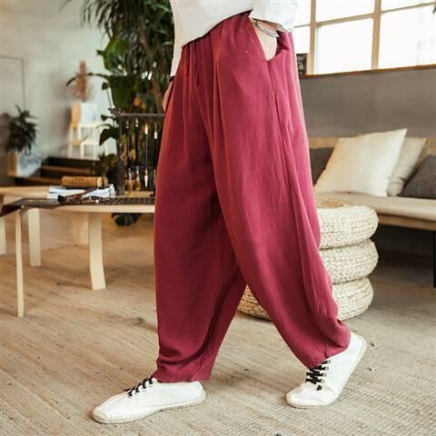 Große, dicke Hose mit weitem Bein im chinesischen Stil