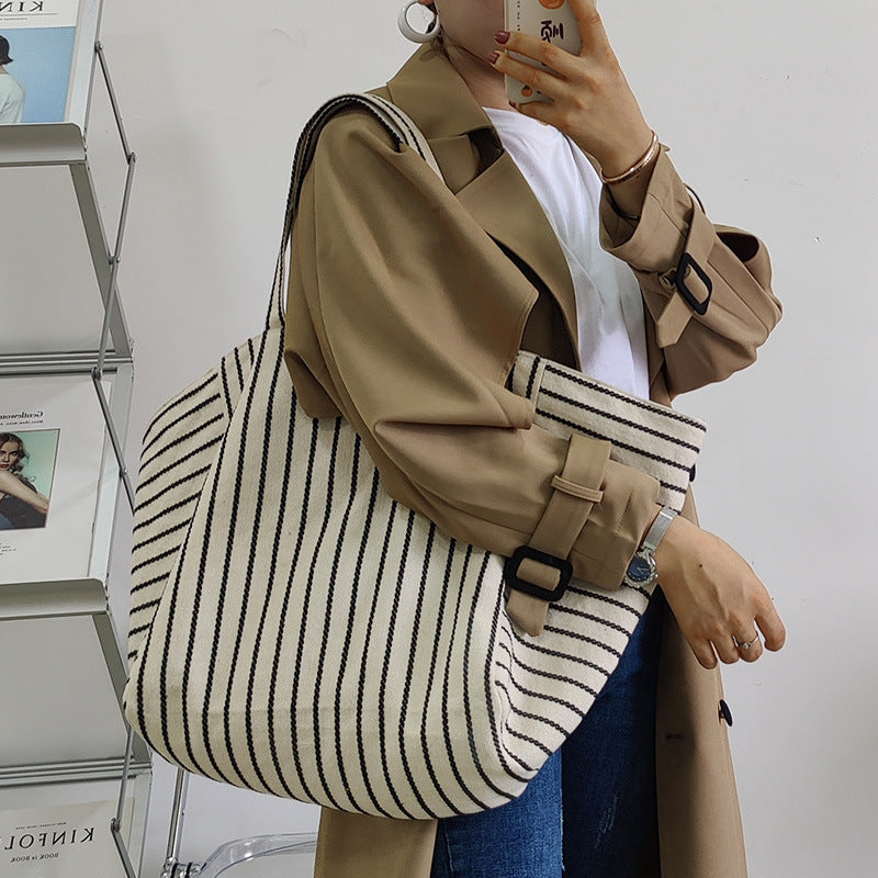 Canvas Tasche für Frauen Ins Schulter große Kapazität Leerlauf Stil gestreifte Mode