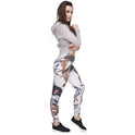 Verkürzte Hose mit Tintenfiguren-Print