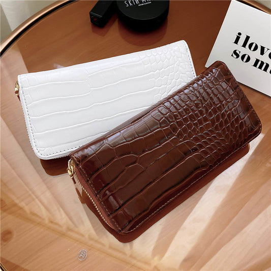 Lange Damen Clutch mit Reißverschluss