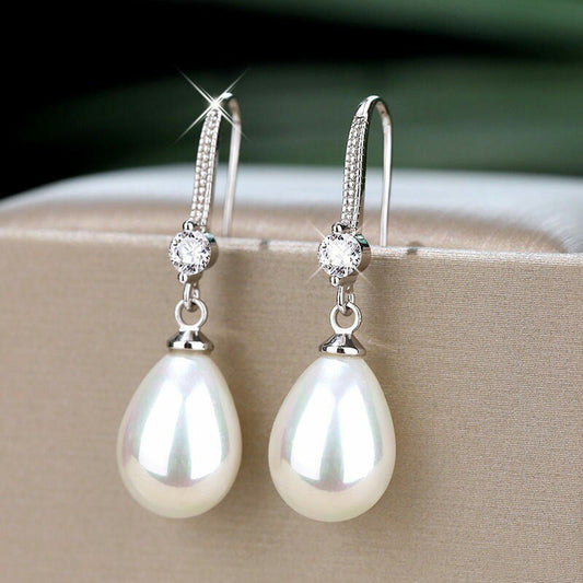 Elegante tropfenförmige lange Ohrringe aus Kunstperlen für Damen