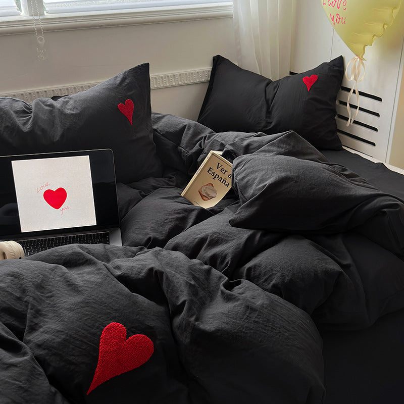 Weicher, klebriger, hautfreundlicher, gewaschener Baumwoll-Love-Handtuch-Stickerei-Drei- oder Vierteiler