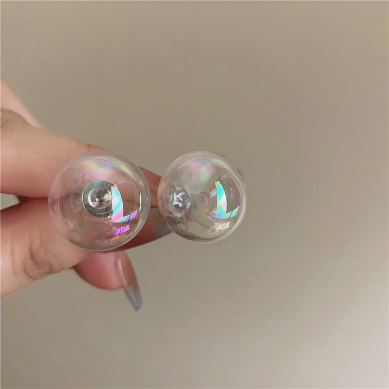 Bunte, runde, transparente Ohrstecker aus Glas