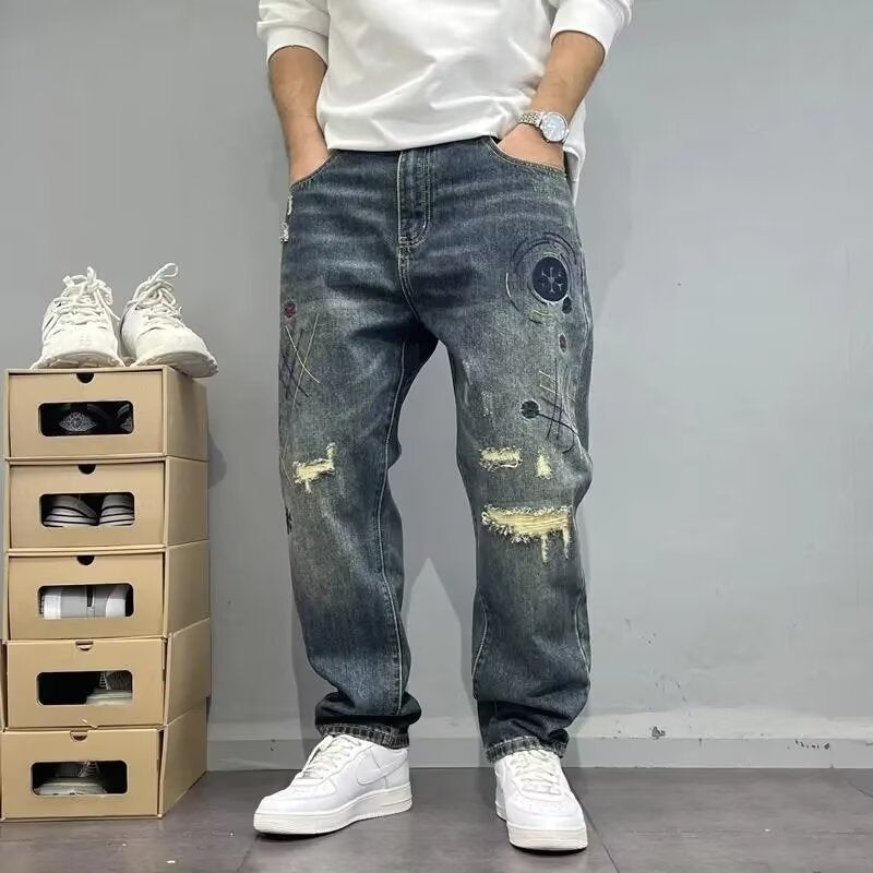 Lockere, gerade, zerrissene Jeans im amerikanischen Stil mit Patches für Frühling und Herbst
