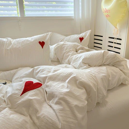 Weicher, klebriger, hautfreundlicher, gewaschener Baumwoll-Love-Handtuch-Stickerei-Drei- oder Vierteiler
