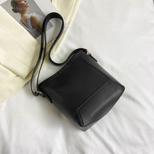 Schlichte One-Shoulder Cross Body Bucket Bag