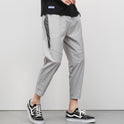 Gekürzte, dünne, lässige Hose mit Kordelzug