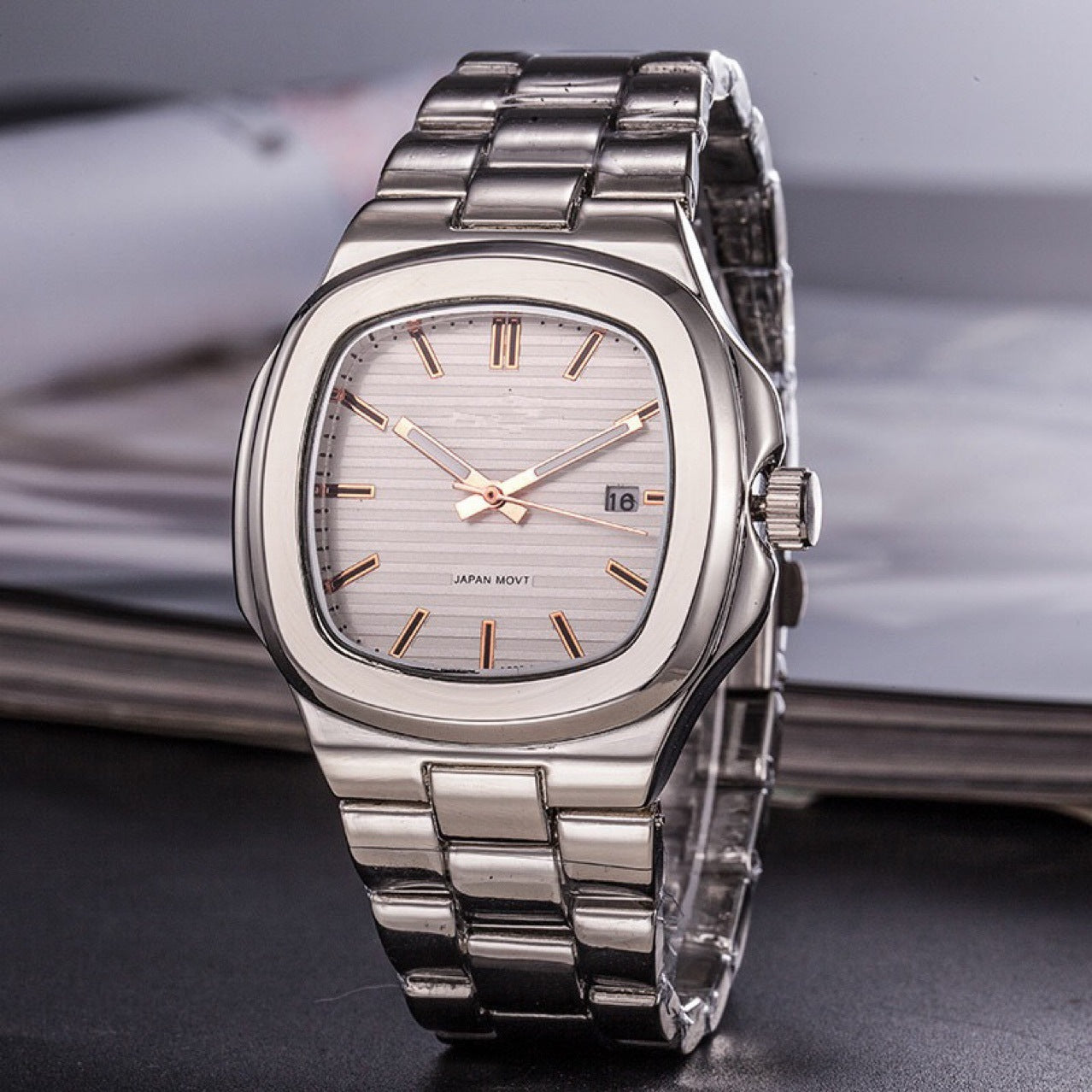 Personalisierte Uhr für Herren- und Damenmode