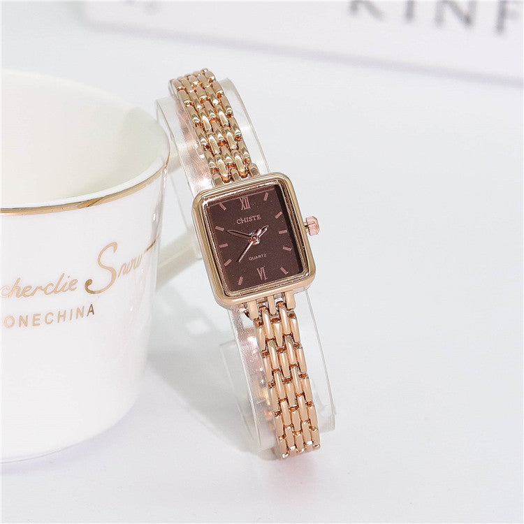 Kleine und exquisite Armbanduhr für Damen