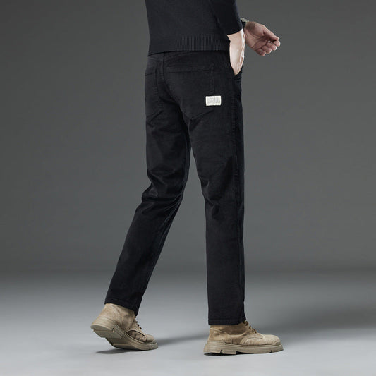 Neue gerade Cordhose mit schmaler Passform, passend zu allen